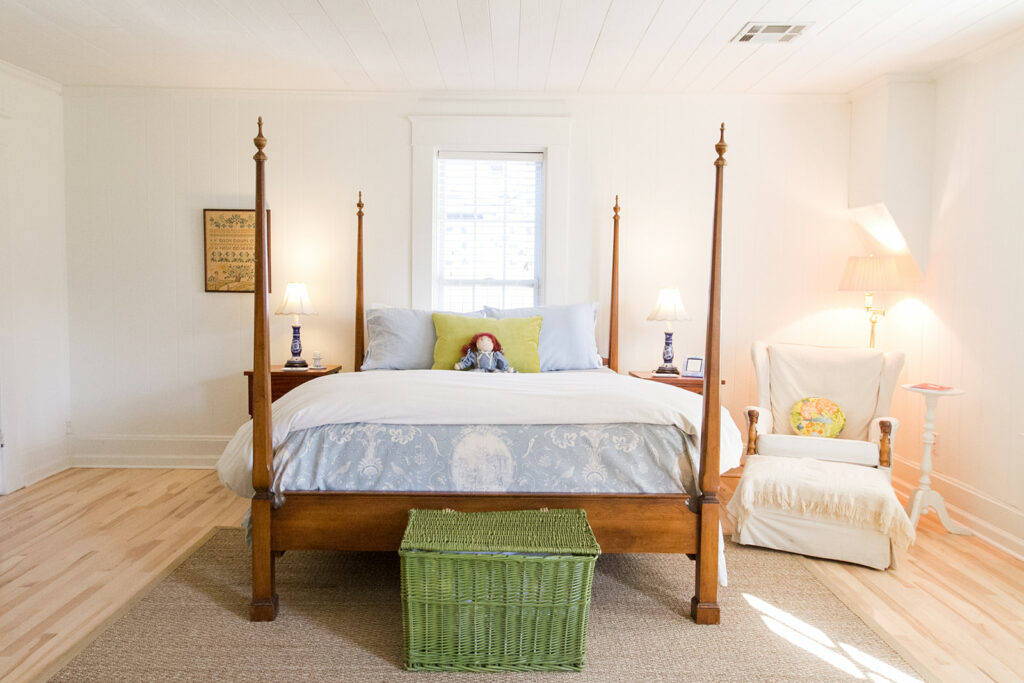 Cozy bed at Personal retreat space for homeschool moms in Guthrie, Oklahoma | Sabbath Rest